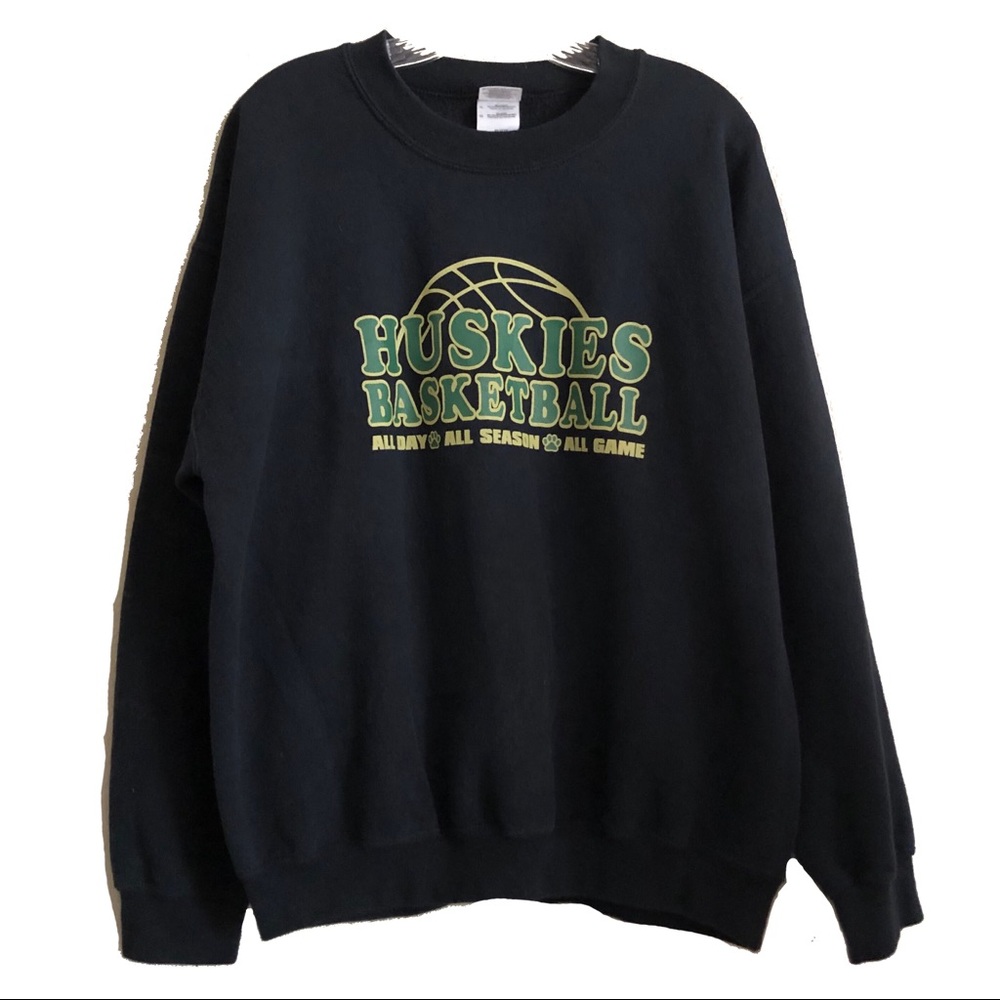 Huskies Basketball Black Crewneck Sweatshirt